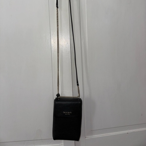 Kate Spade Phone Crossbody - Picture 2 of 4
